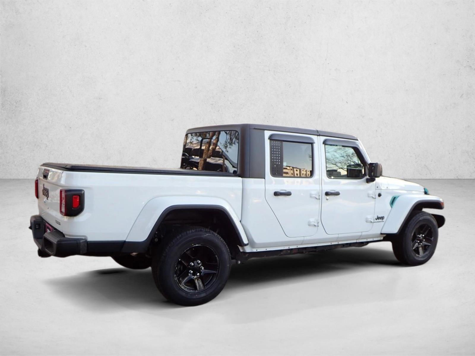 2021 Jeep Gladiator Sport S photo 4