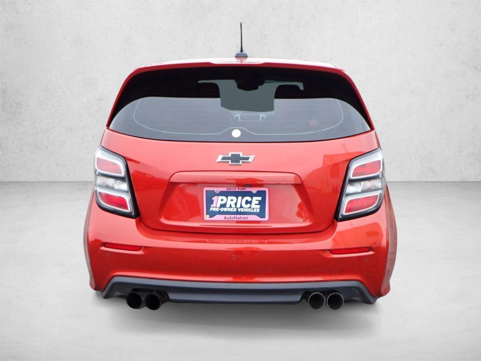 2020 Chevrolet Sonic Premier photo 3