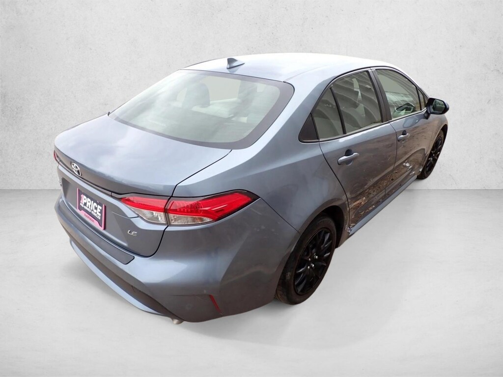 Used 2021 Toyota Corolla LE Sedan