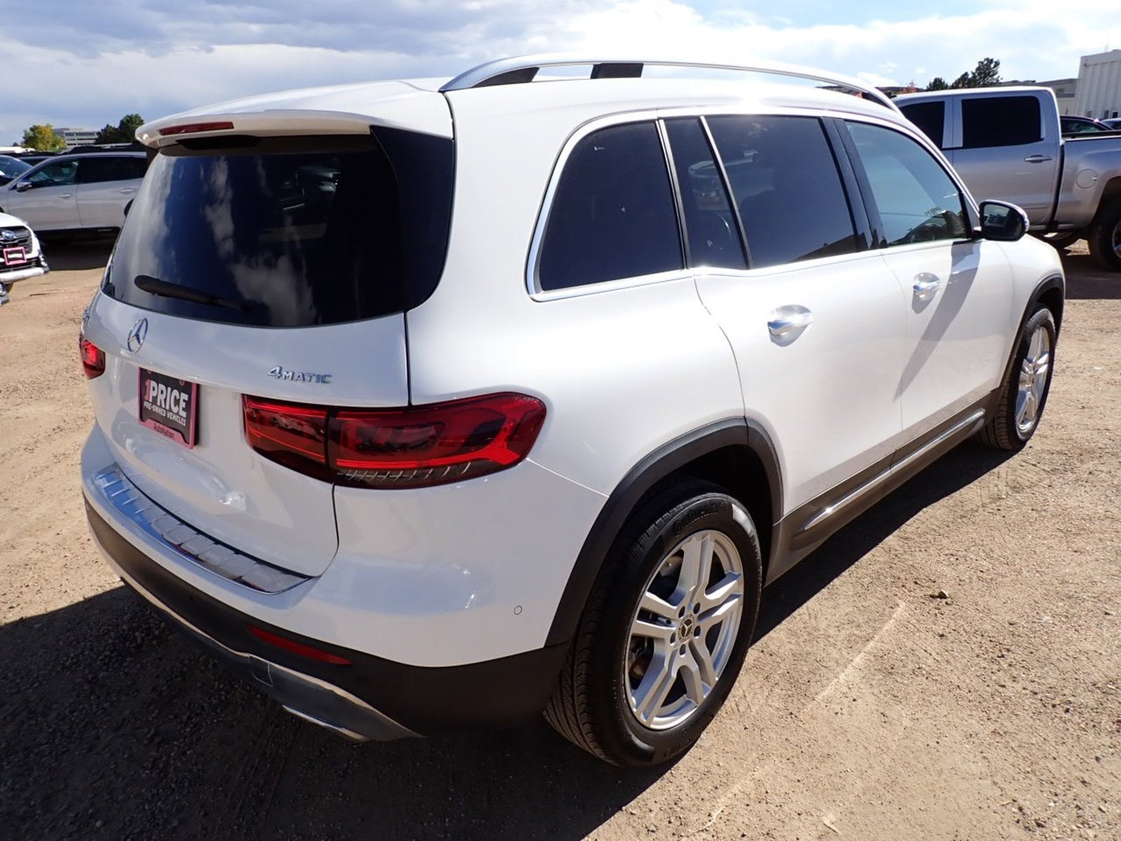 2020 Mercedes Benz GLB 250 photo 3