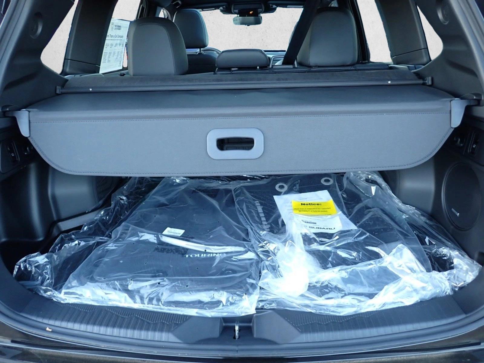 2025 Subaru Forester Touring - Photo 8