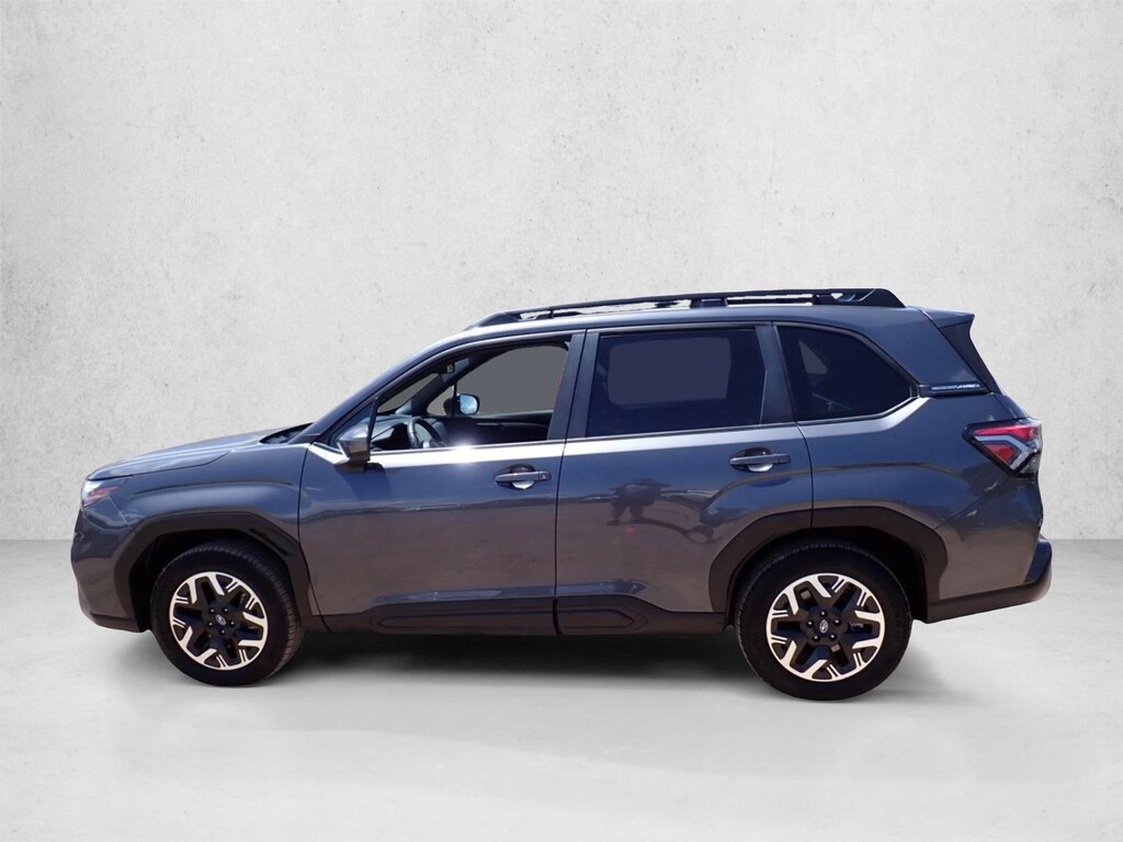 Used 2025 Subaru Forester Premium SUV