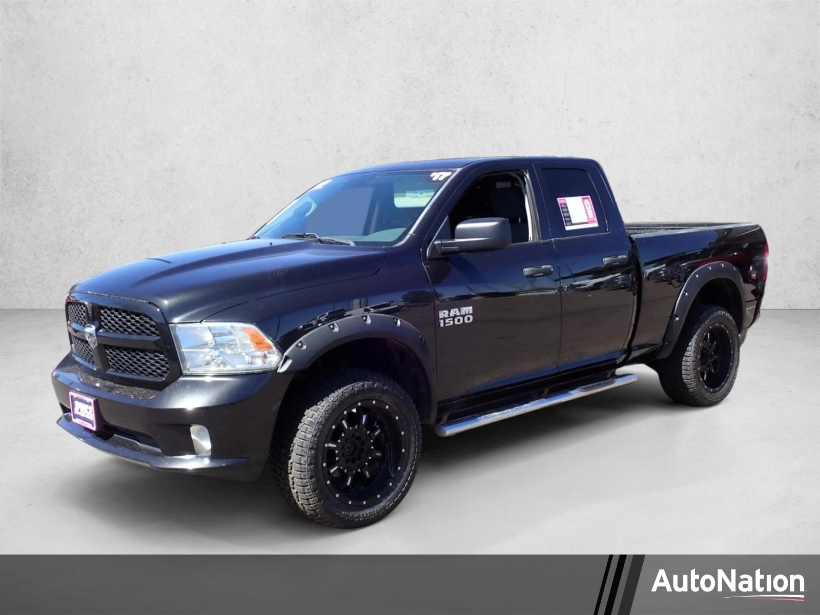 2017 RAM 1500 Express 4x4 Quad Cab 6'4's photo
