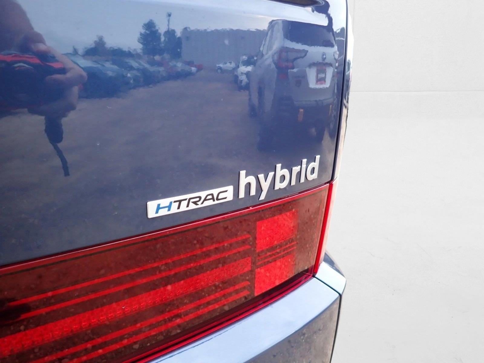 2025 Hyundai Santa Fe SEL photo 3