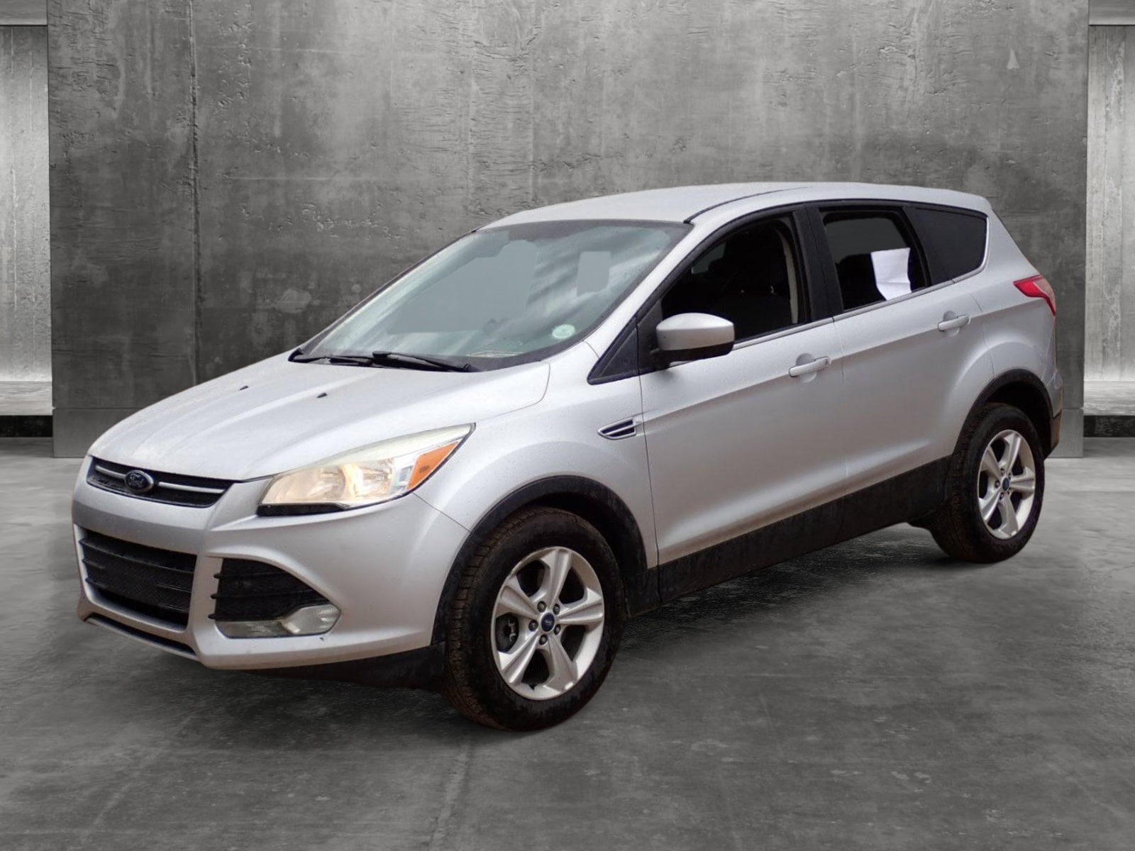 Used 2013 Ford Escape SE with VIN 1FMCU9GX0DUA41487 for sale in Centennial, CO