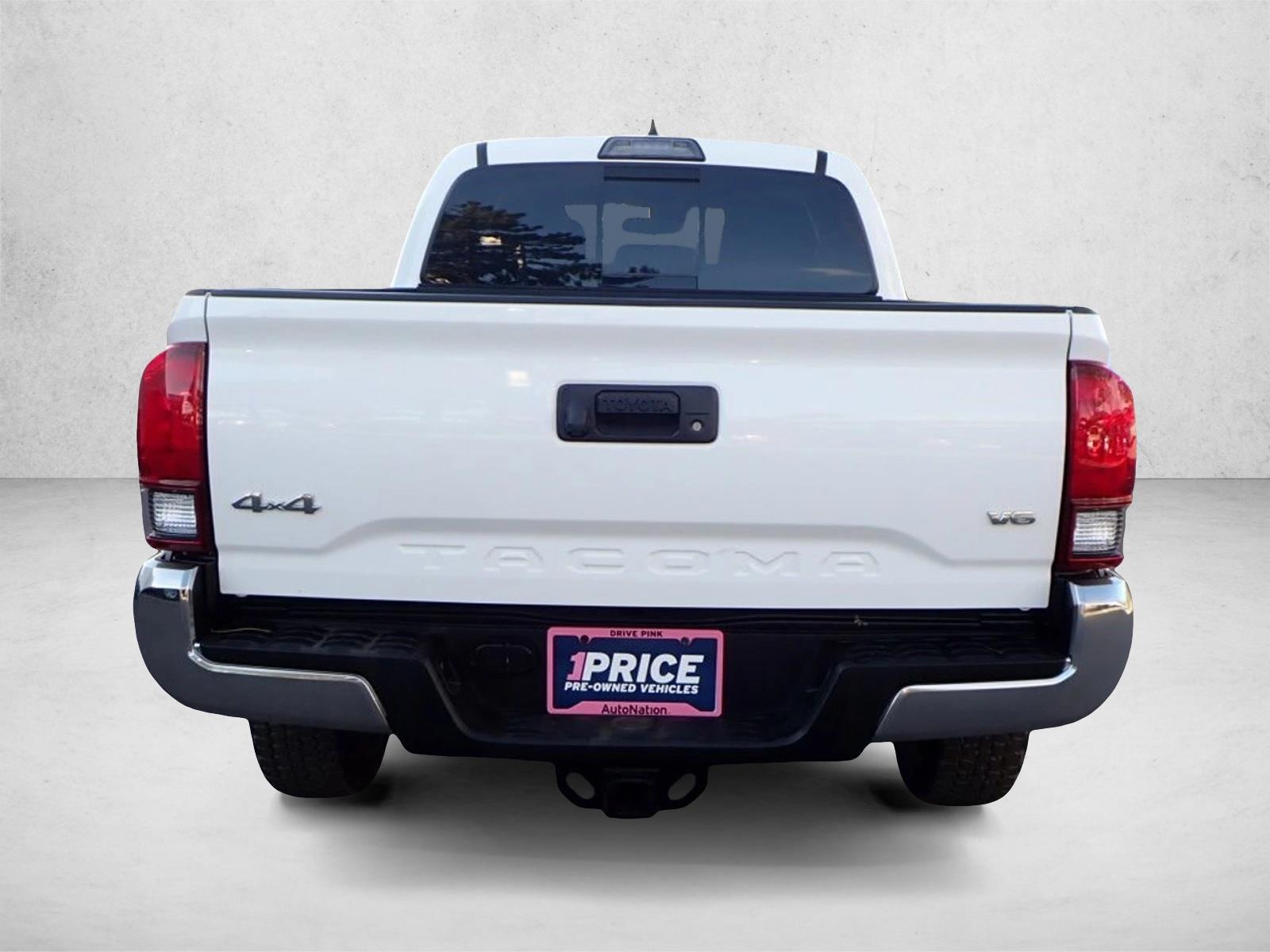 2019 Toyota Tacoma SR5 photo 3