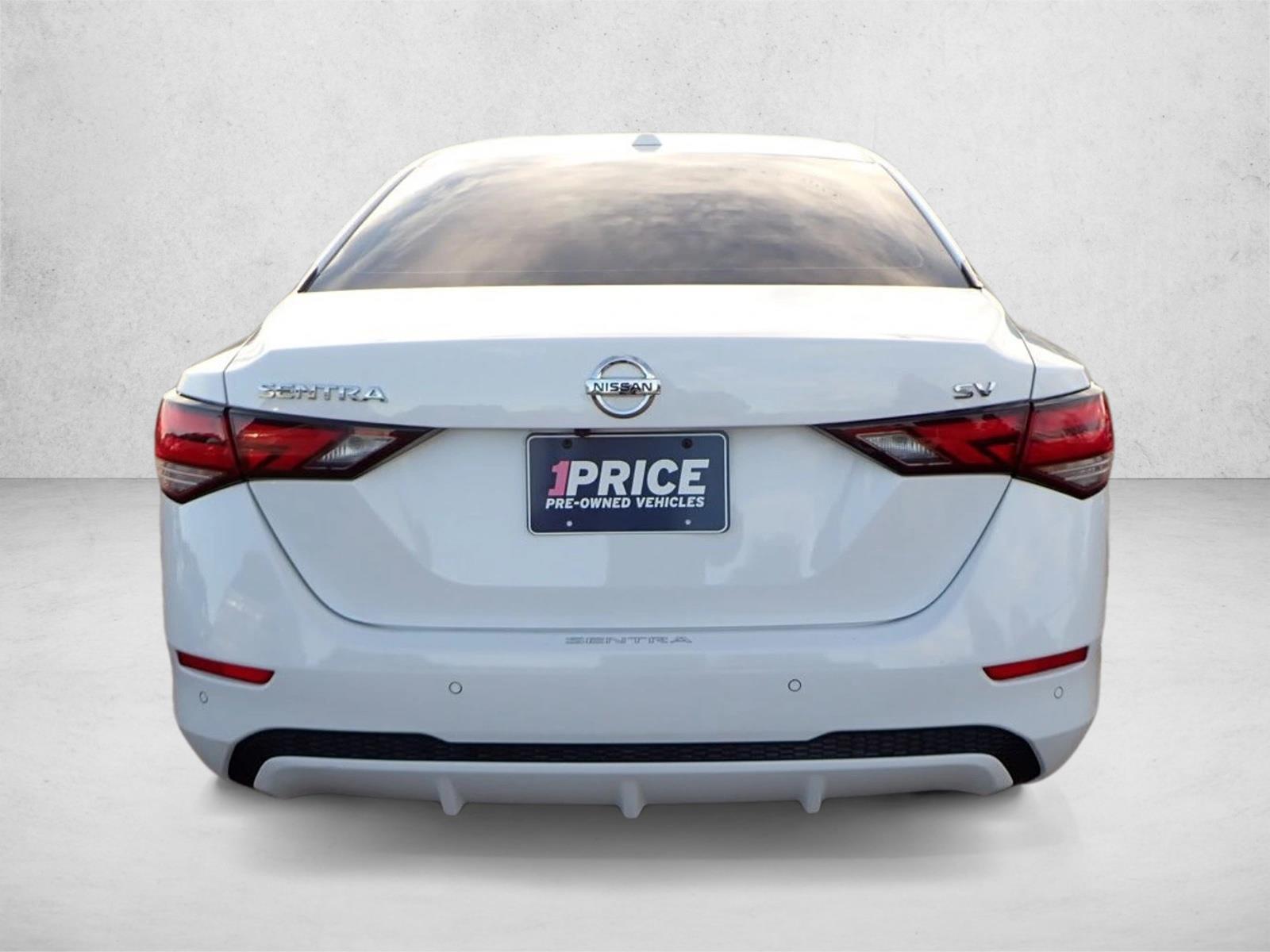 2022 Nissan Sentra SV photo 4