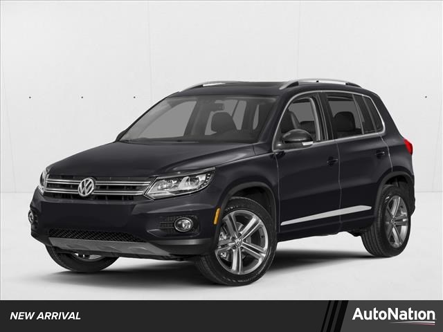 2017 Volkswagen Tiguan 2.0T Sport's photo