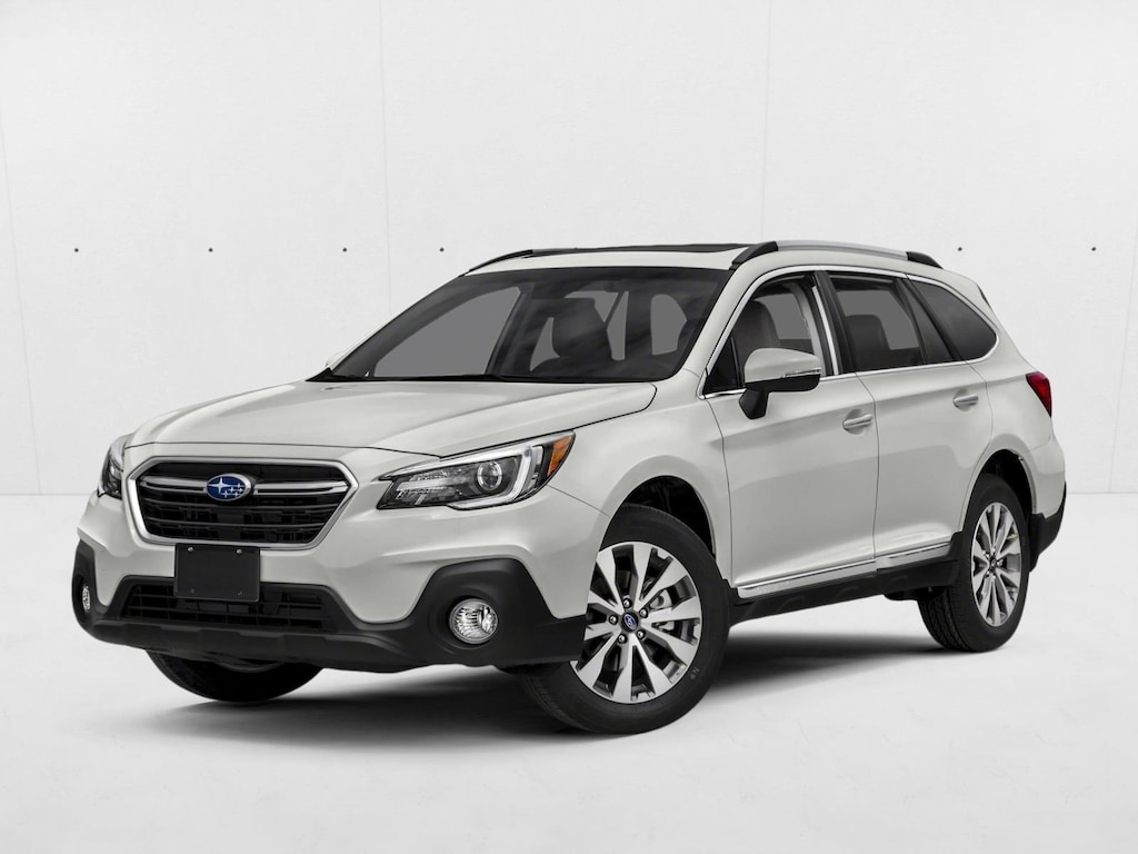 Used 2018 Subaru Outback Touring SUV