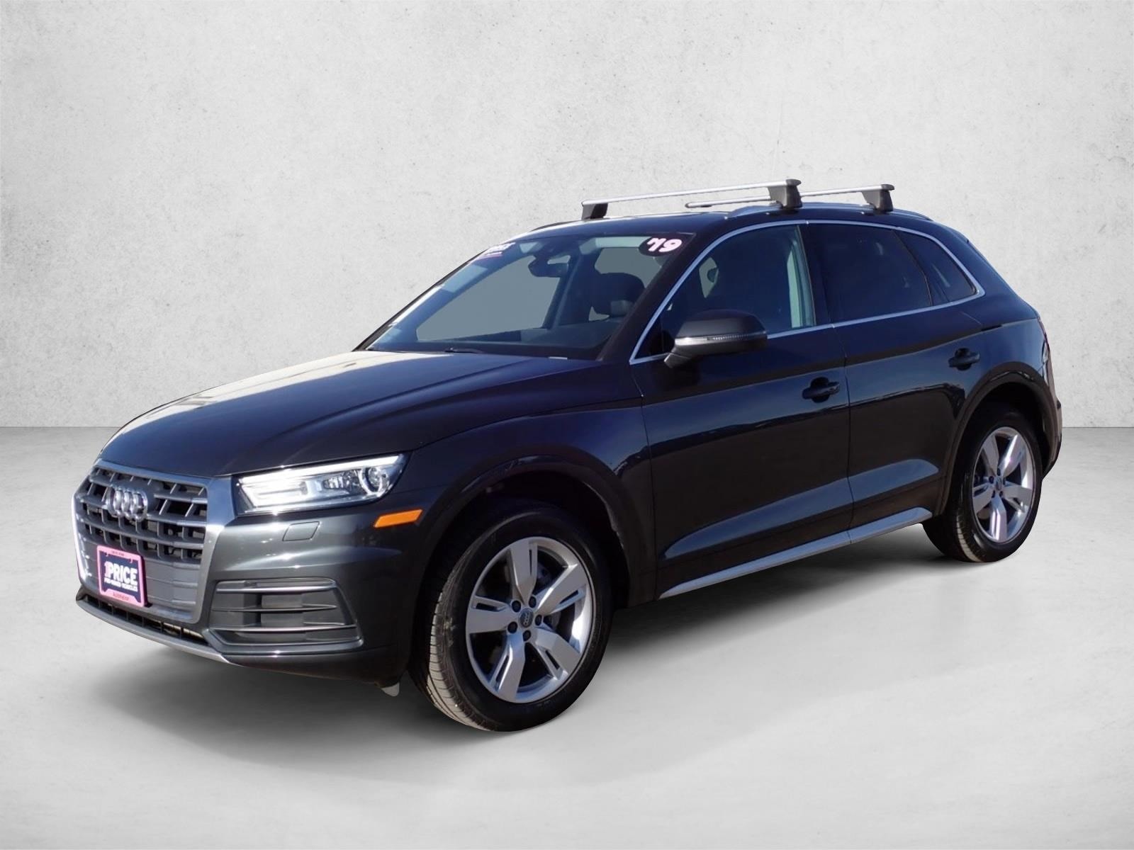 2019 Audi Q5 Premium's photo
