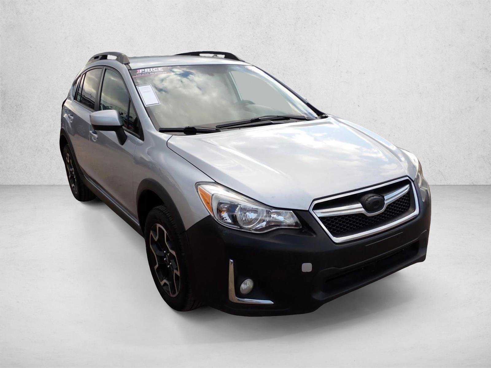 2017 Subaru Crosstrek Premium photo 2