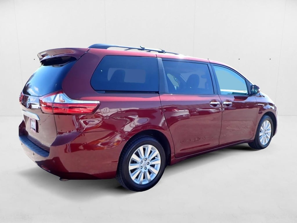 Used 2015 Toyota Sienna Ltd Van