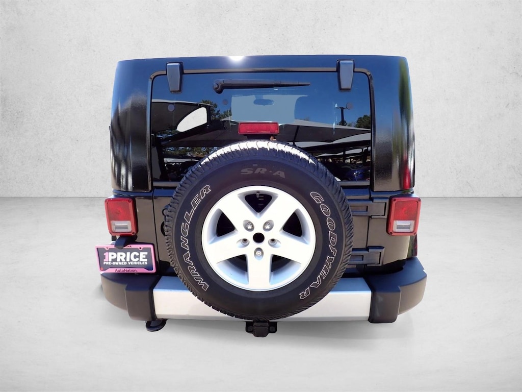 Used 2012 Jeep Wrangler Sahara SUV