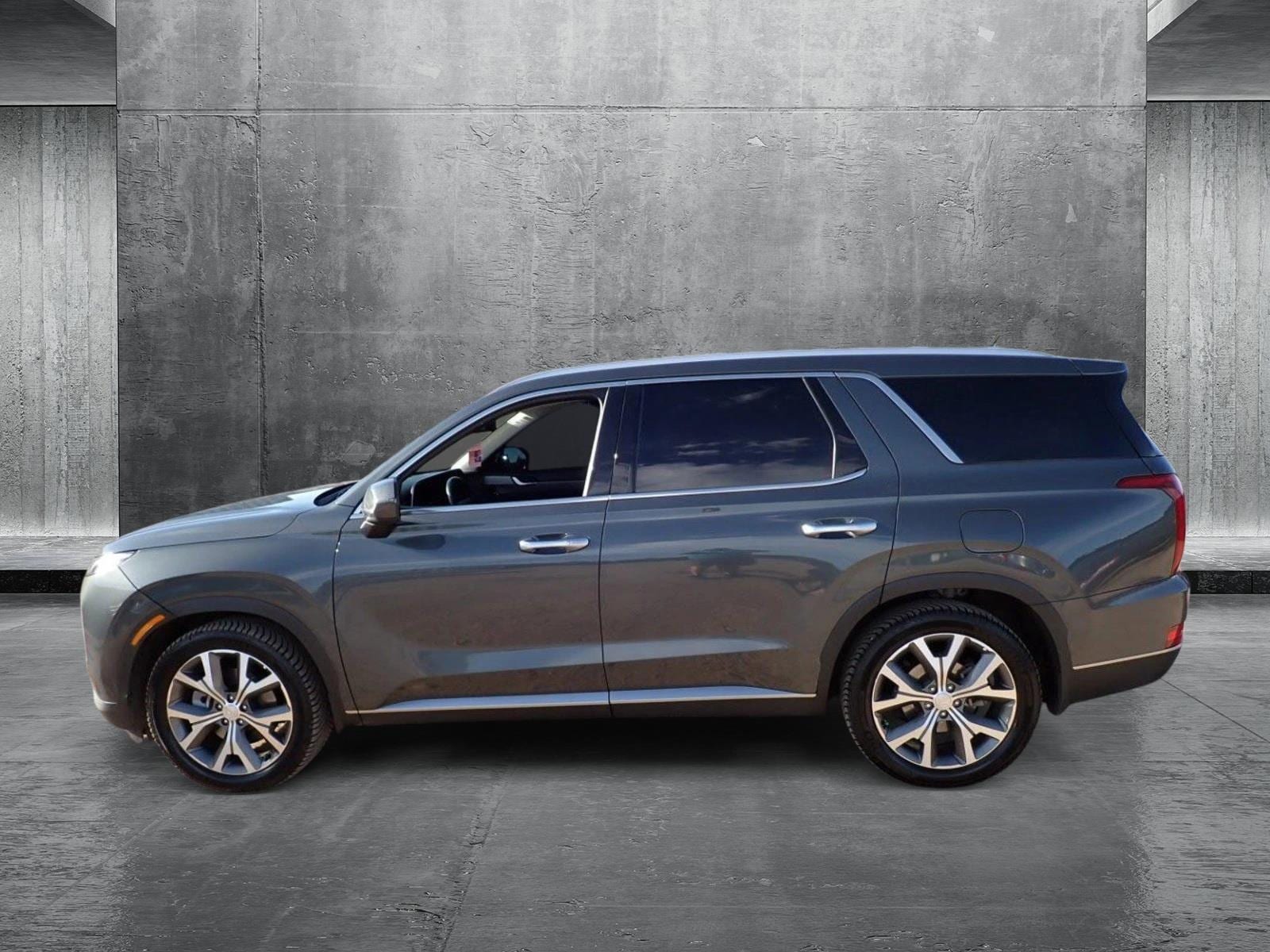 Used 2022 Hyundai Palisade SEL with VIN KM8R3DHE5NU432052 for sale in Centennial, CO