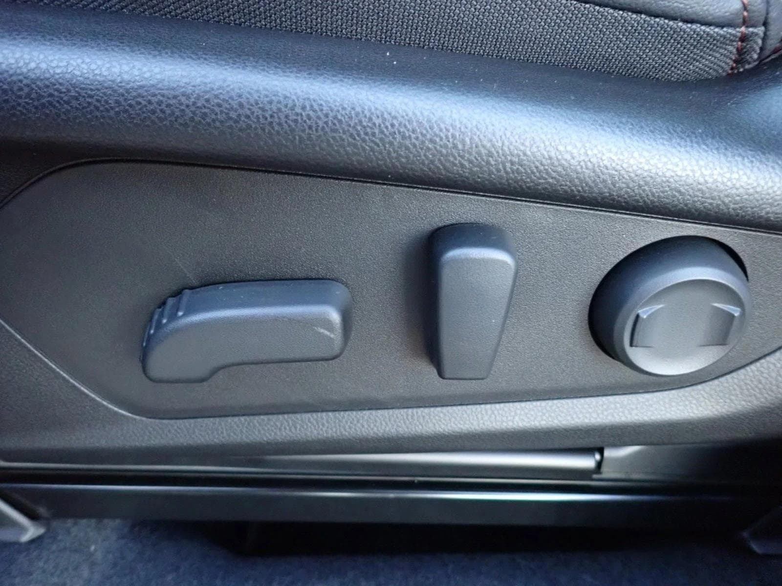 2025 Subaru Forester Touring - Photo 14