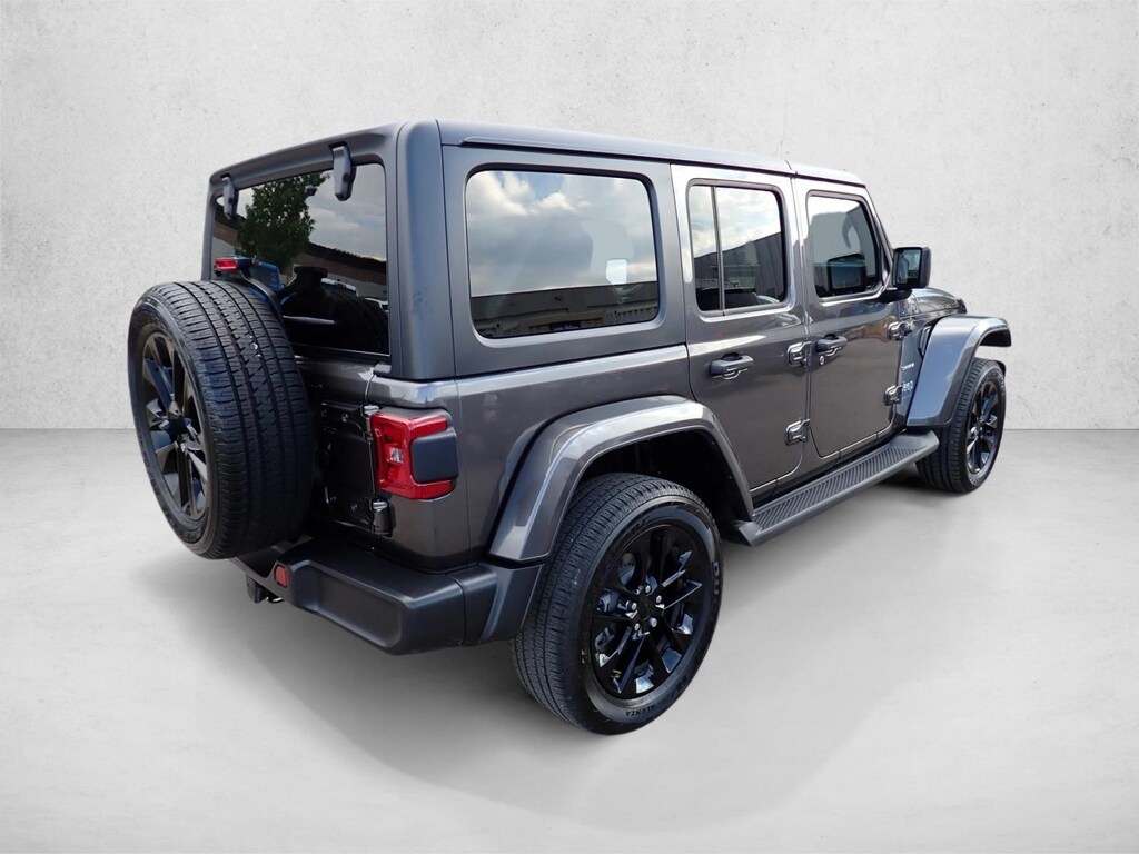 Used 2023 Jeep Wrangler 4xe Sahara SUV
