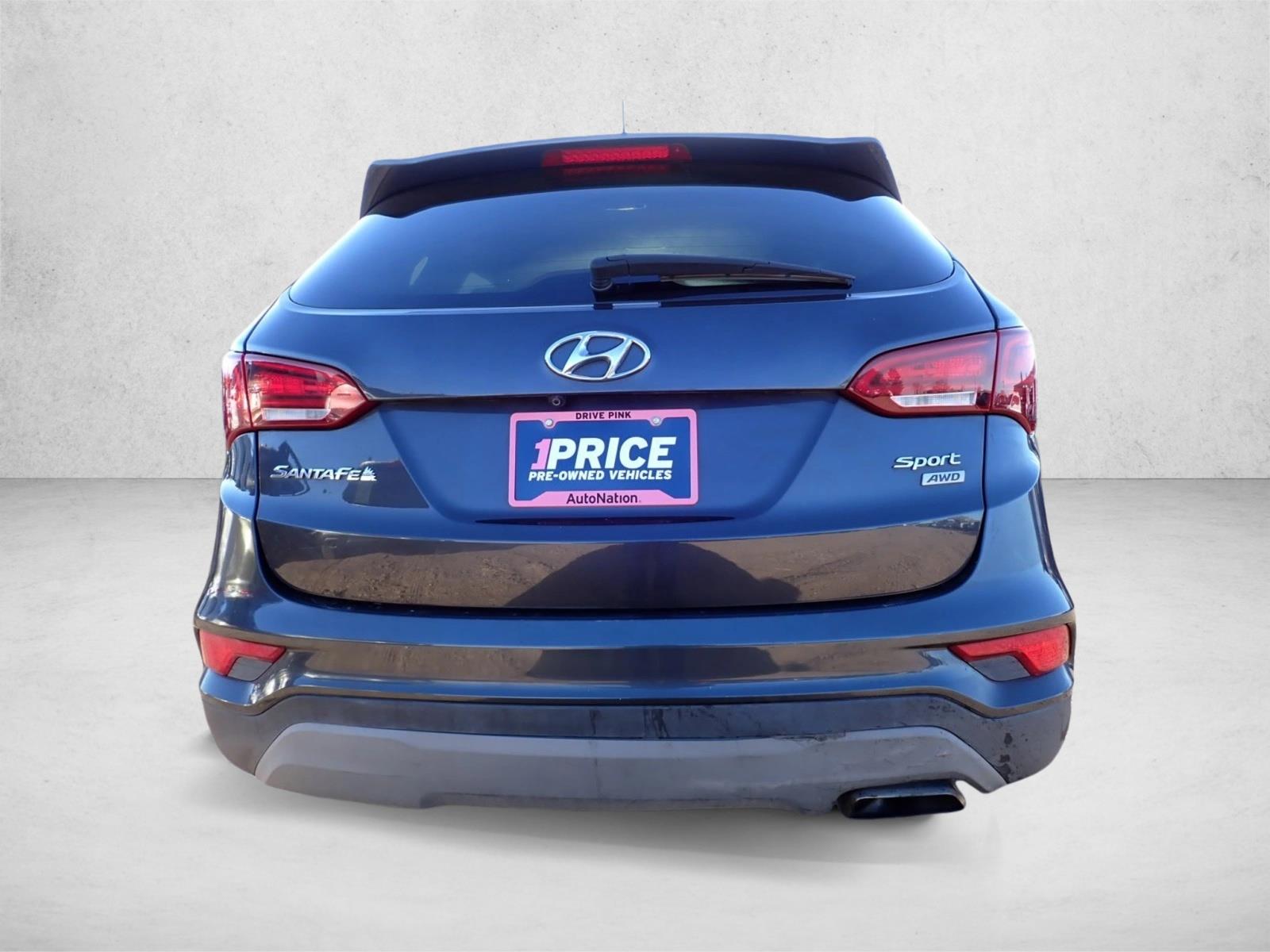 2018 Hyundai Santa Fe Sport Base photo 2