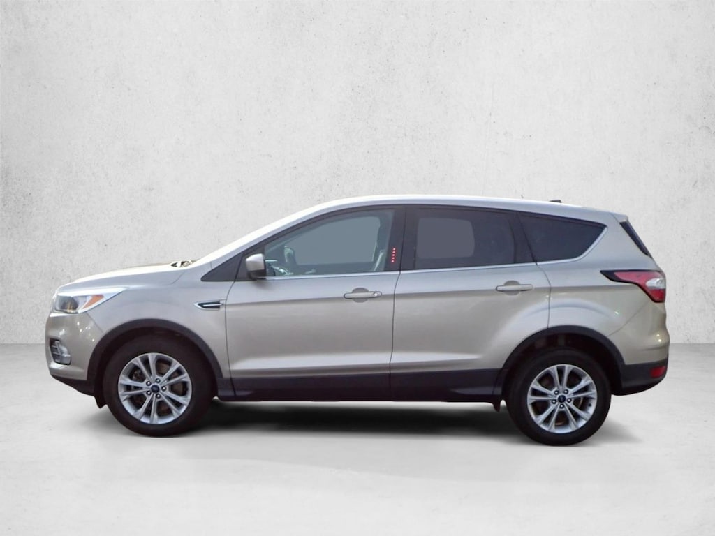 Used 2017 Ford Escape SE SUV