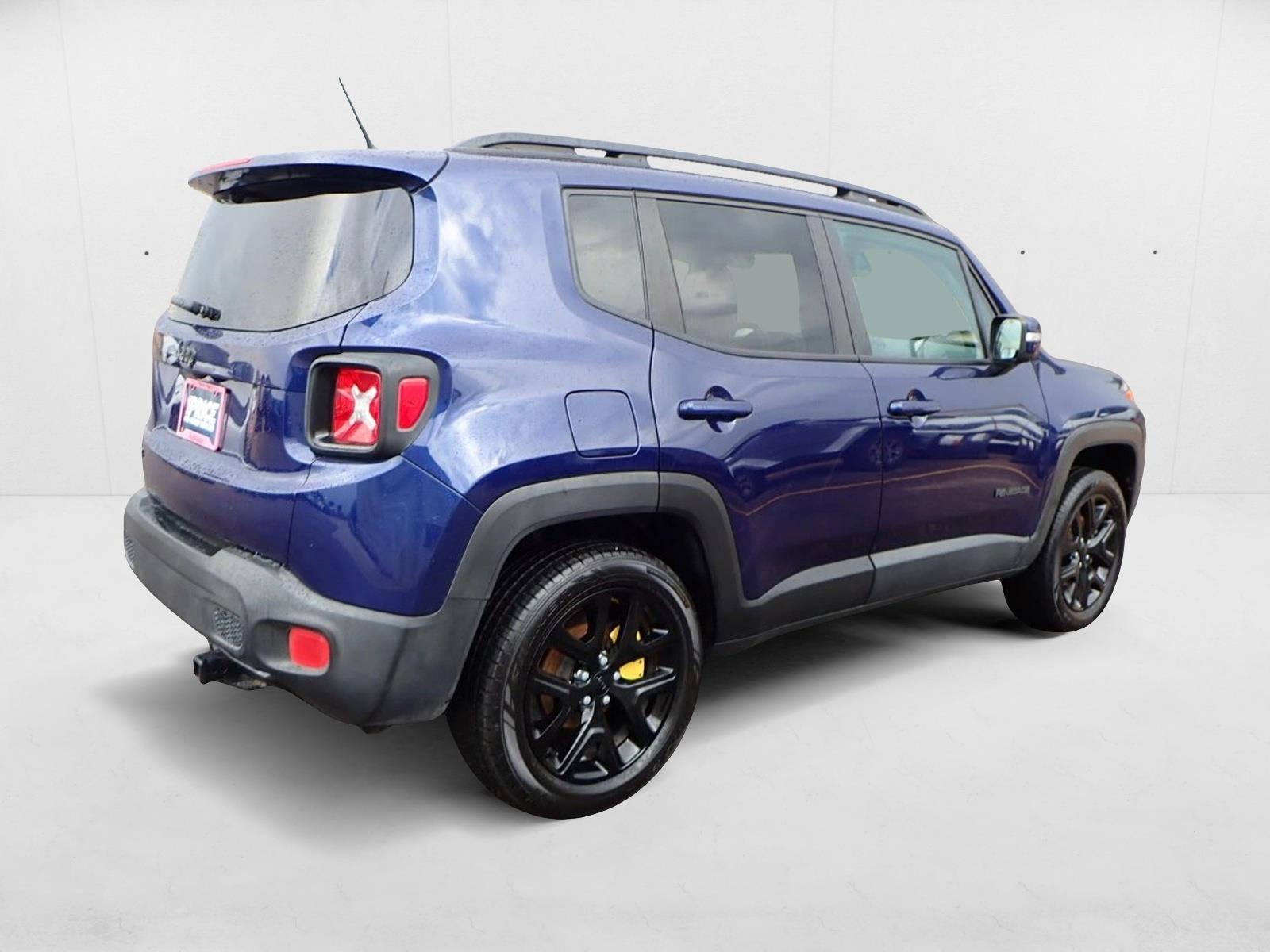 2017 Jeep Renegade Latitude North Edition photo 4