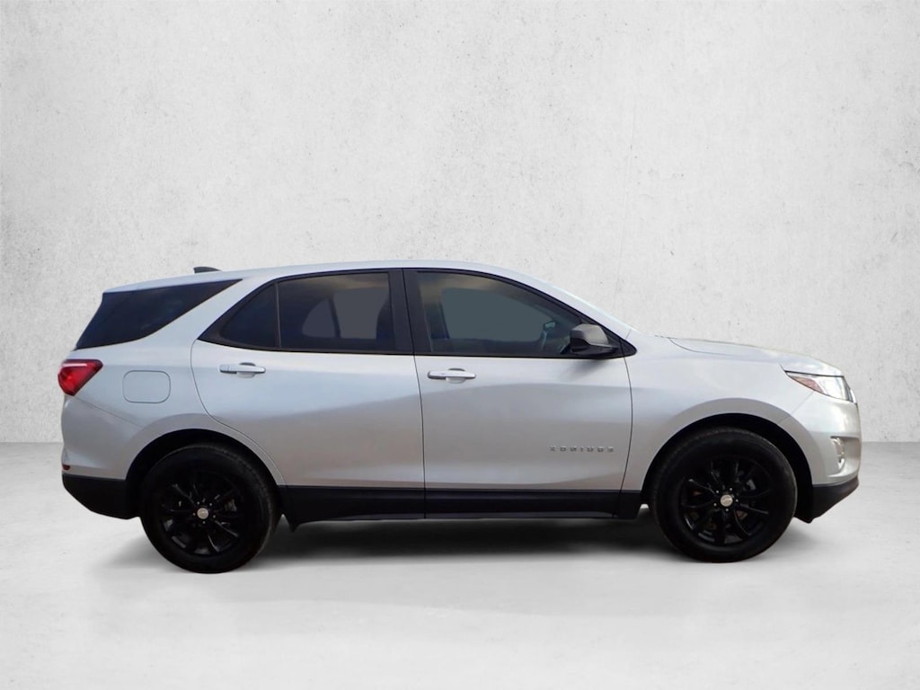 Used 2020 Chevrolet Equinox LS SUV