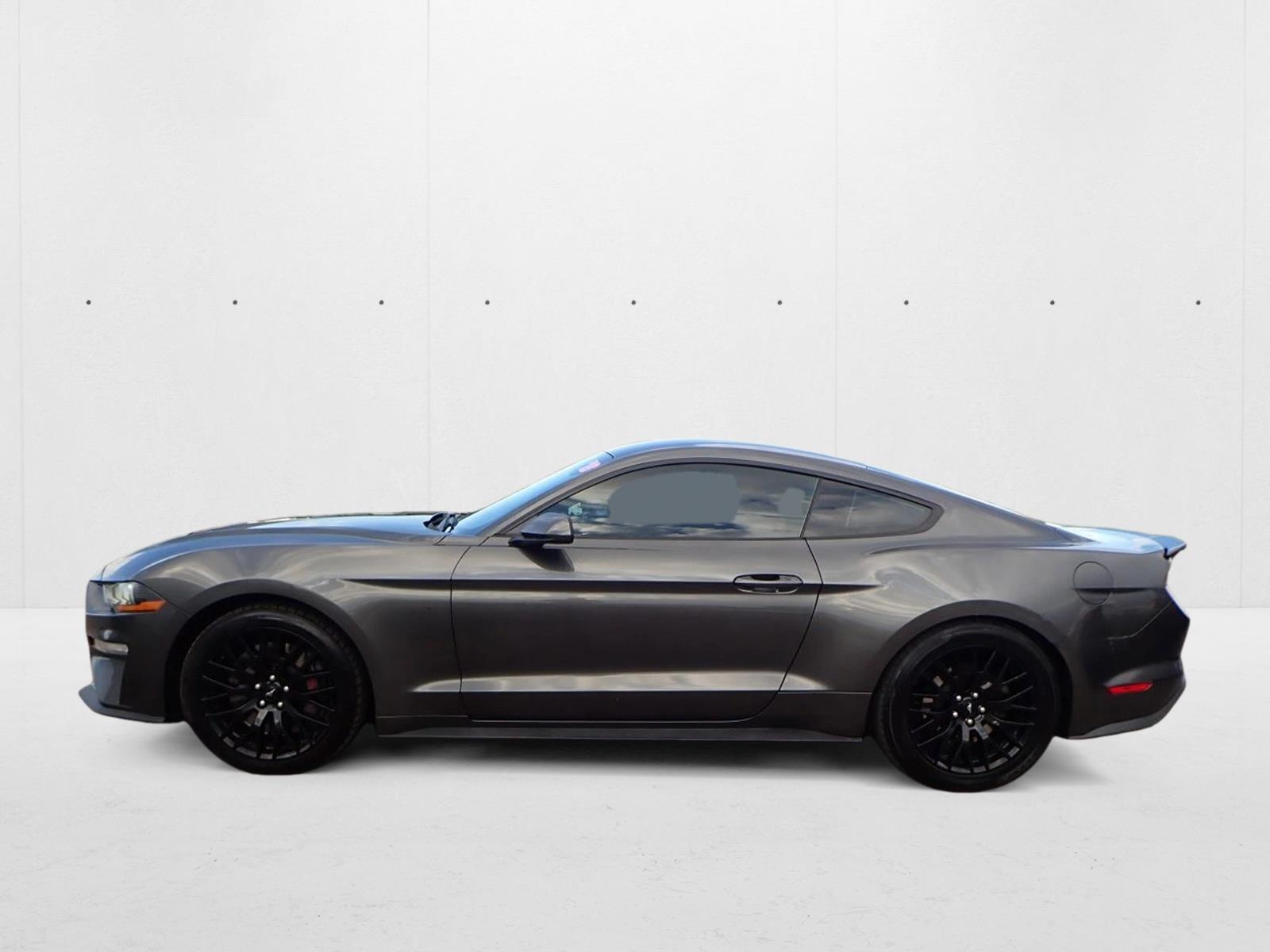 2018 Ford Mustang GT photo 2