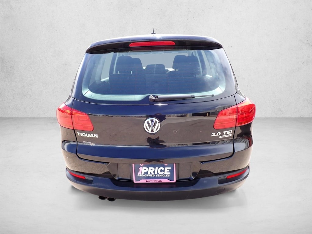 Used 2014 Volkswagen Tiguan S SUV