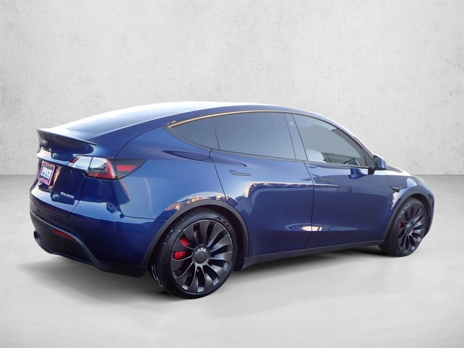 2023 Tesla Model Y Performance photo 4