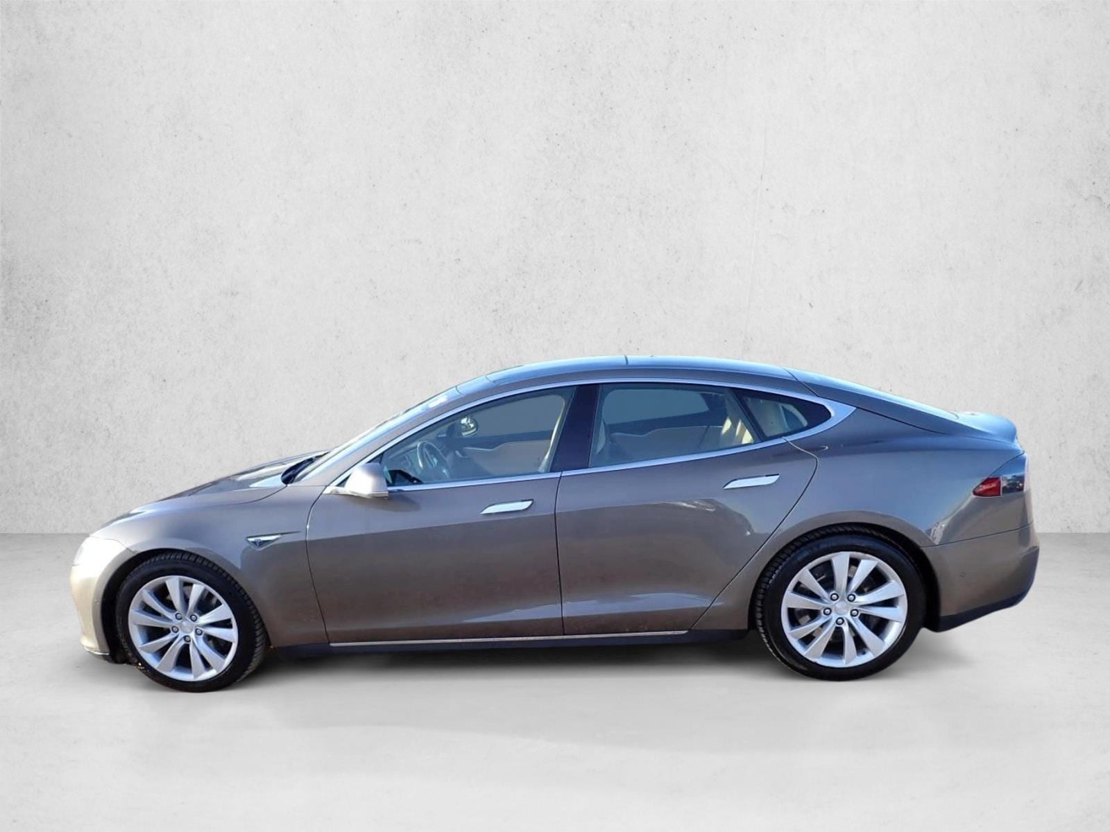 Used 2016 Tesla Model S 90D with VIN 5YJSA1E28GF130156 for sale in Centennial, CO