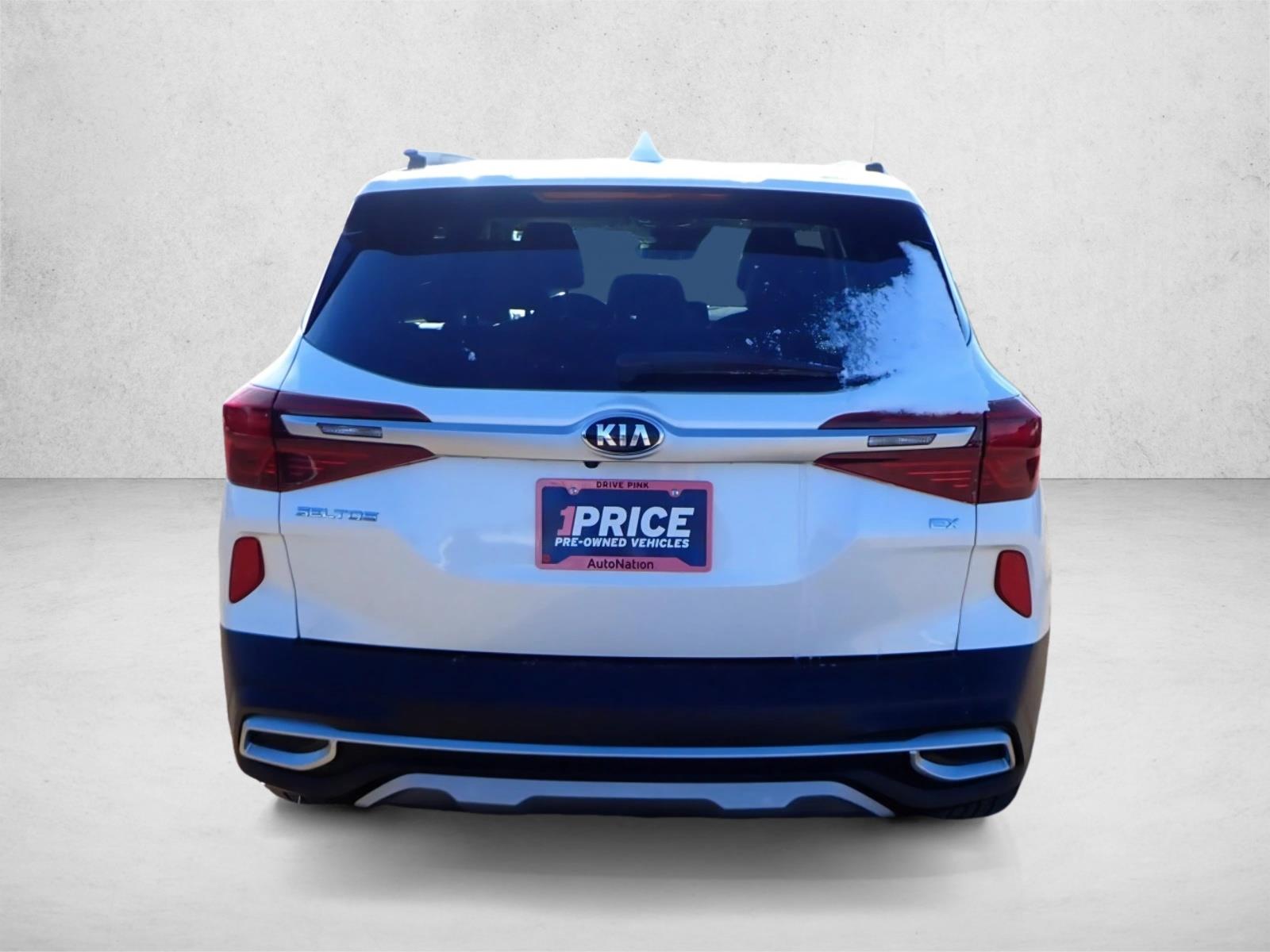 2021 Kia Seltos EX photo 2