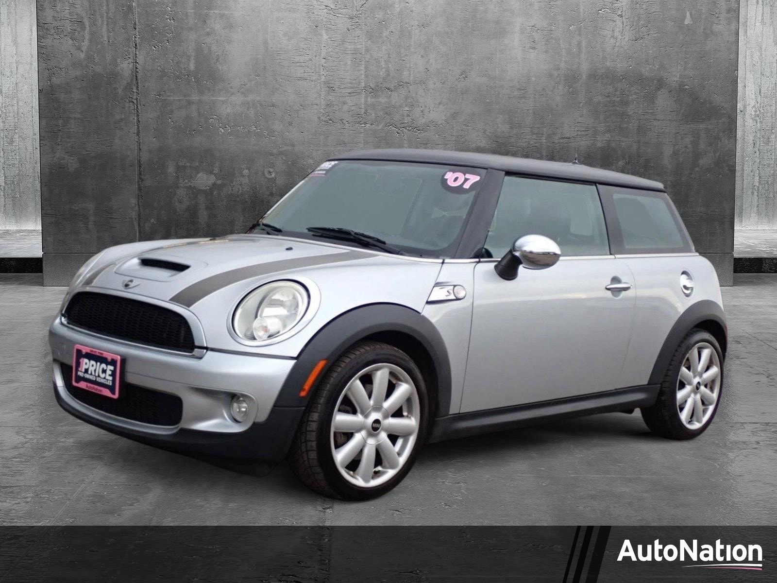 2007 MINI Cooper S's photo