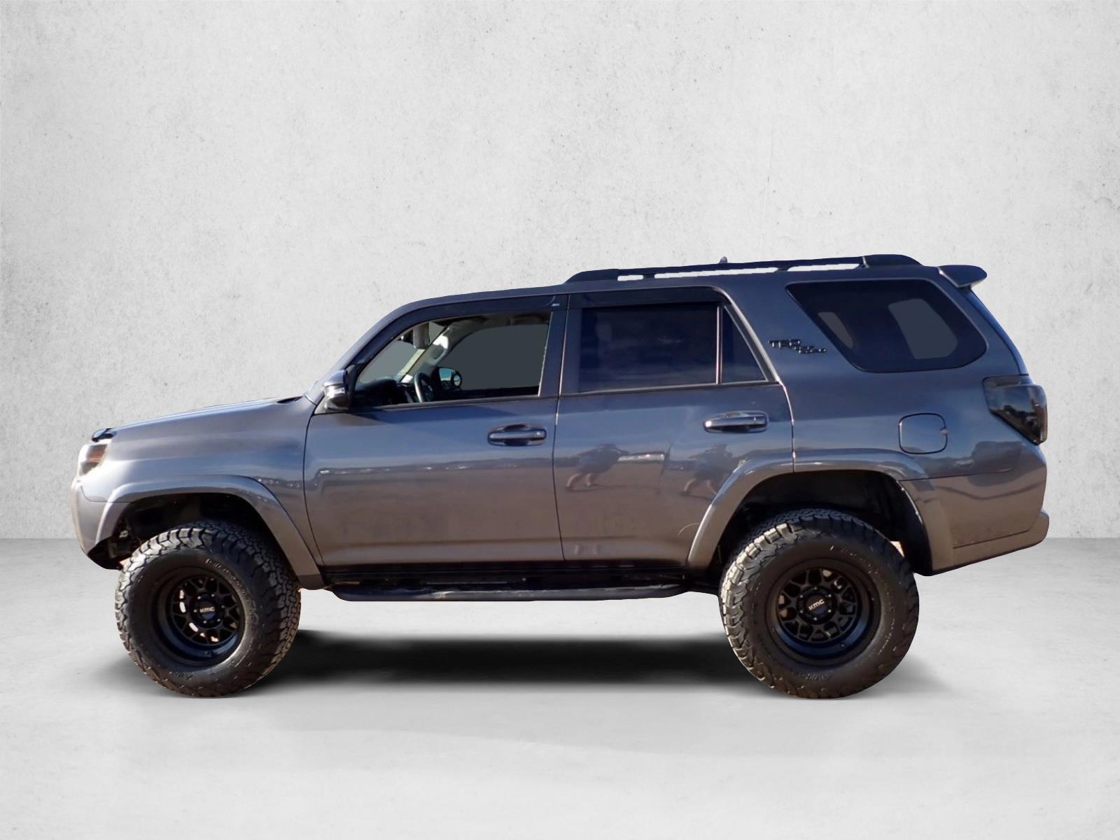 2021 Toyota 4Runner TRD Premium photo 2