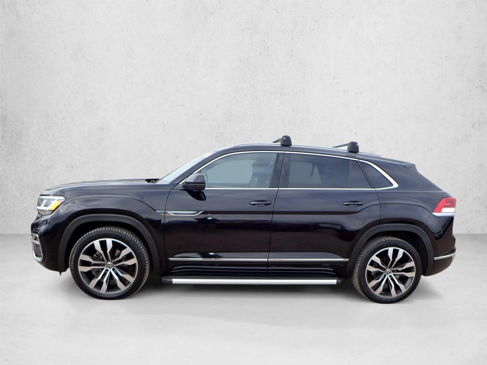 2020 Volkswagen Atlas Cross Sport V6 SEL Premium R-Line photo 2