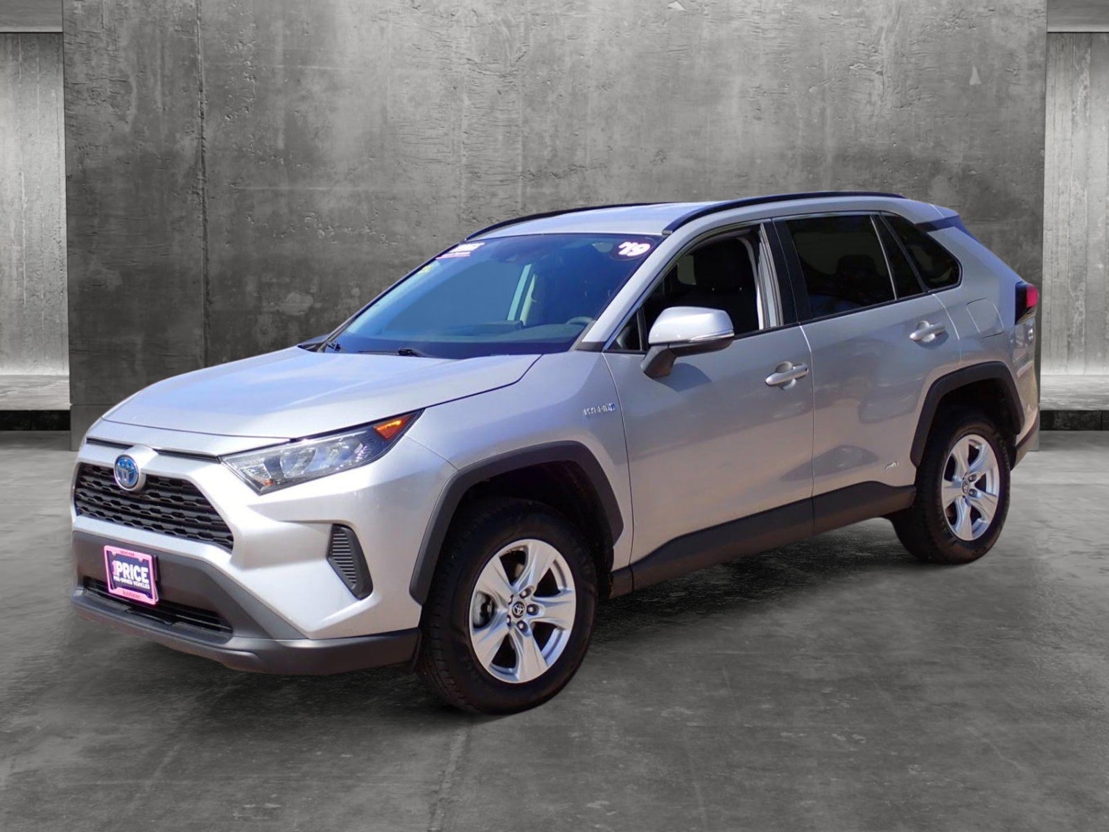 Used 2019 Toyota RAV4 LE with VIN 2T3MWRFV0KW003177 for sale in Centennial, CO