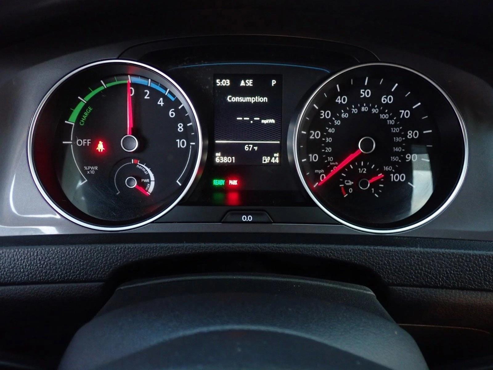 2015 Volkswagen e-Golf e-Golf Limited Edition - Photo 25