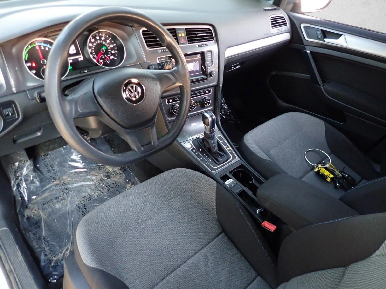 2015 Volkswagen e-Golf e-Golf Limited Edition - Photo 10