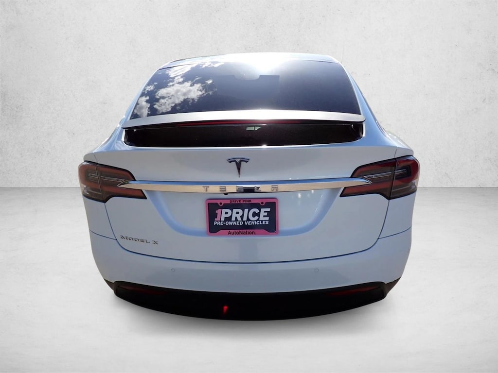 Used 2017 Tesla Model X 90D SUV