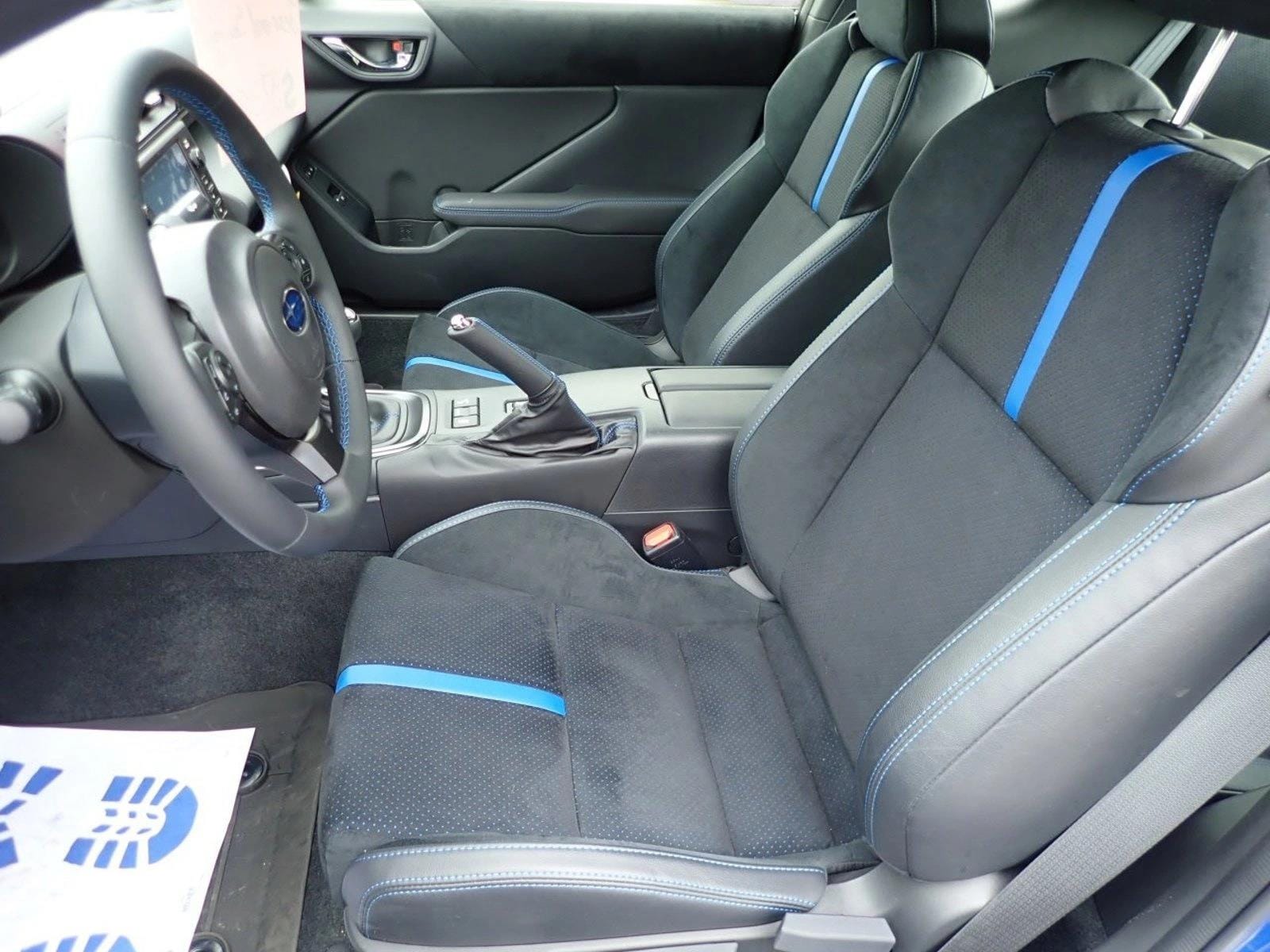 2025 Subaru BRZ tS - Photo 10