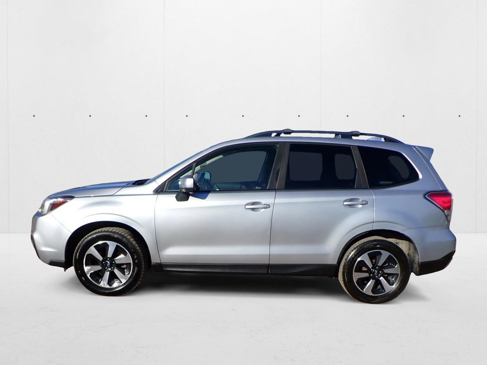 2018 Subaru Forester Premium photo 2