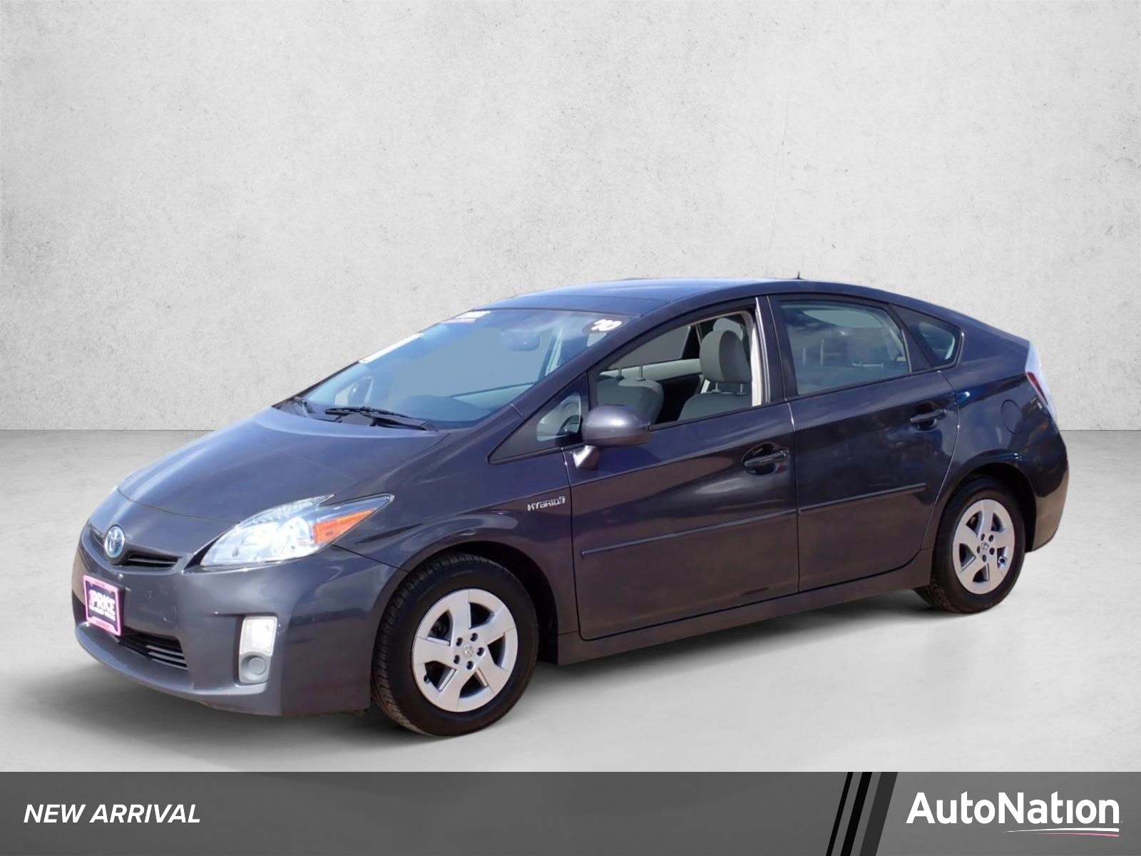 2010 Toyota Prius IV's photo