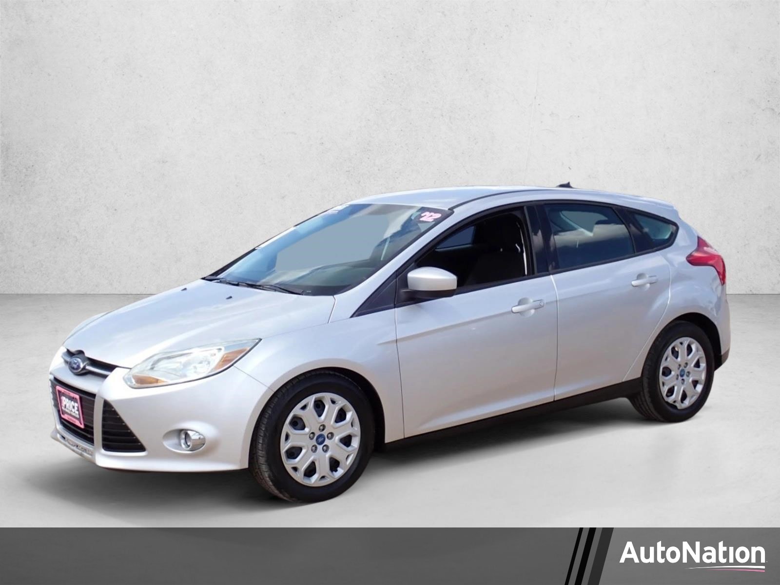 2012 Ford Focus 5 Door Hatch SE's photo