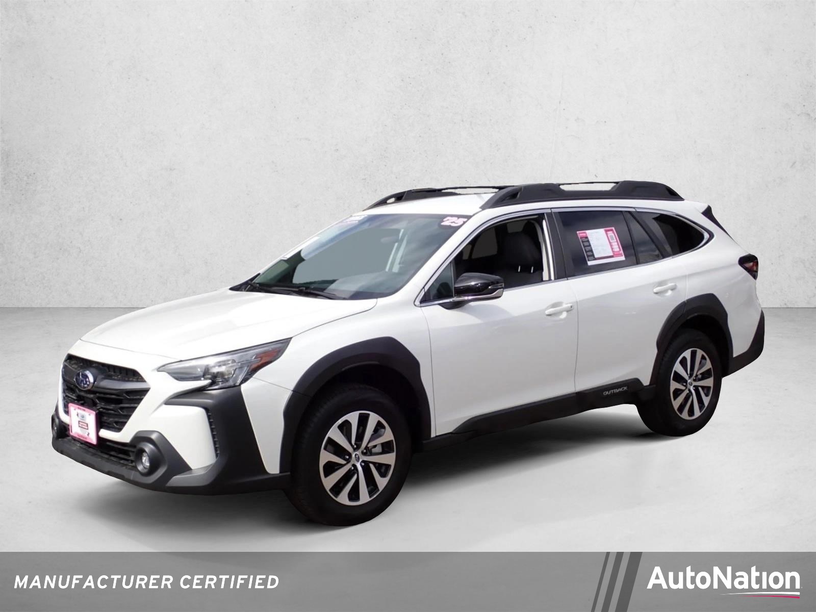 2025 Subaru Outback Premium's photo