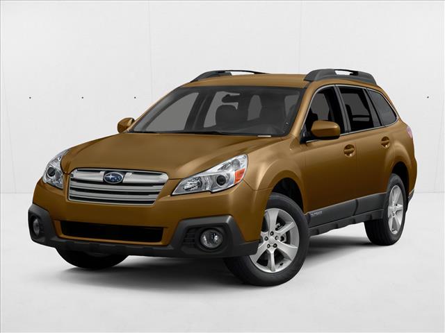 2013 Subaru Outback Premium's photo
