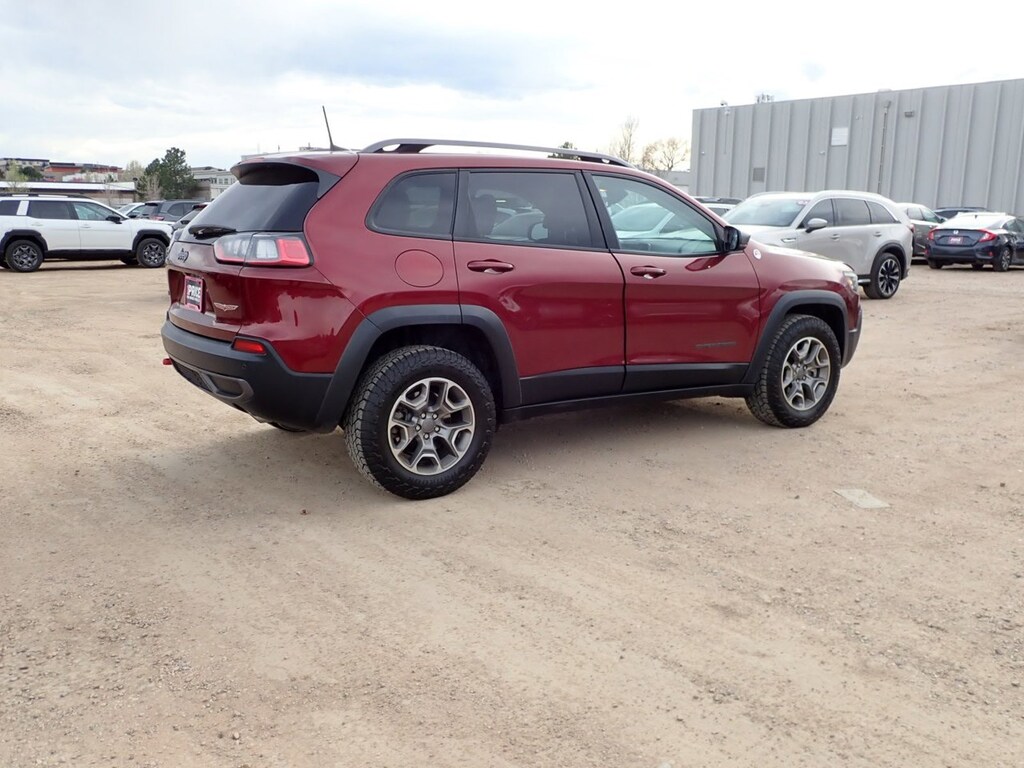 Used 2020 Jeep Cherokee Trailhawk SUV
