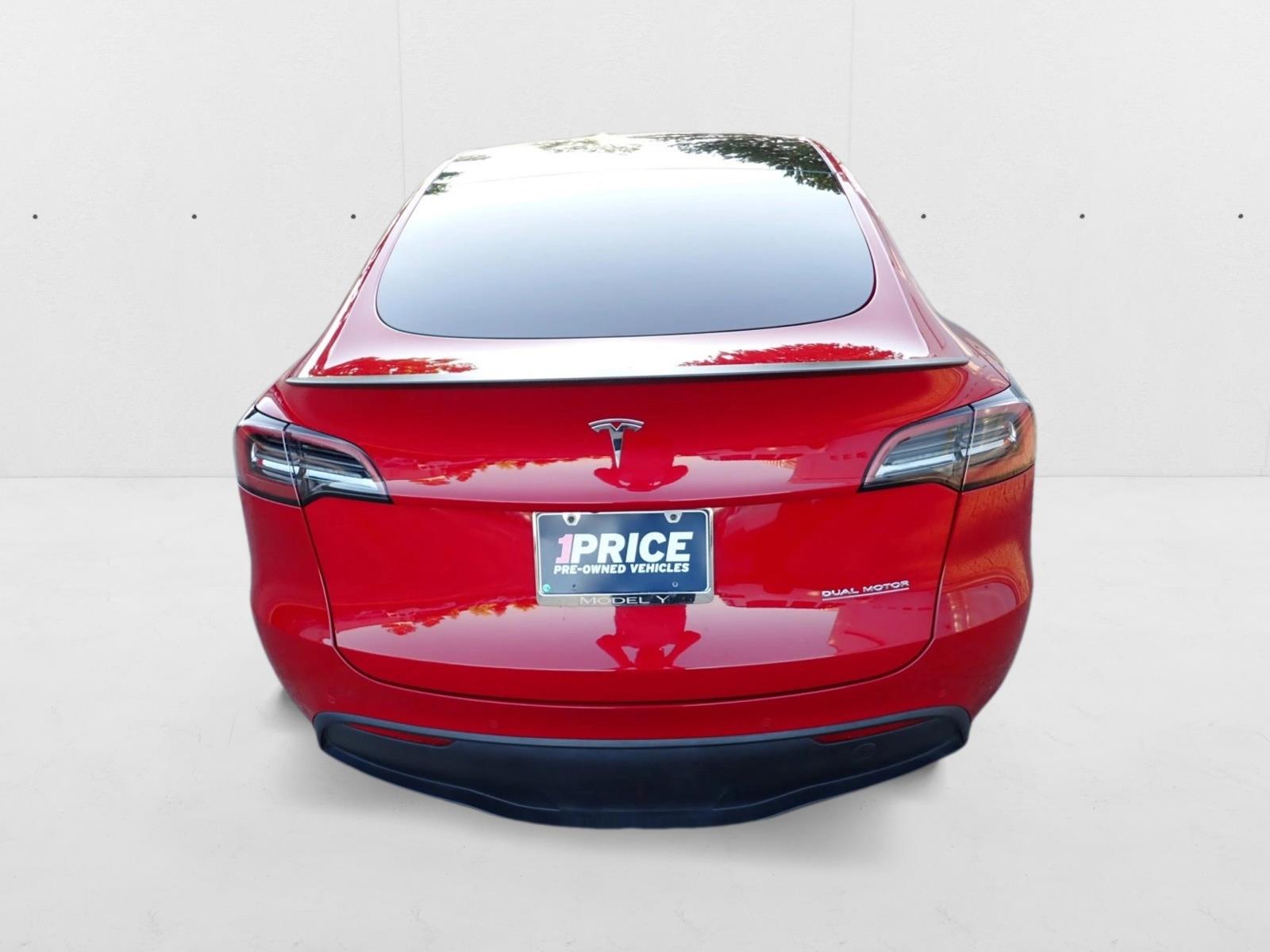 2022 Tesla Model Y Performance photo 3