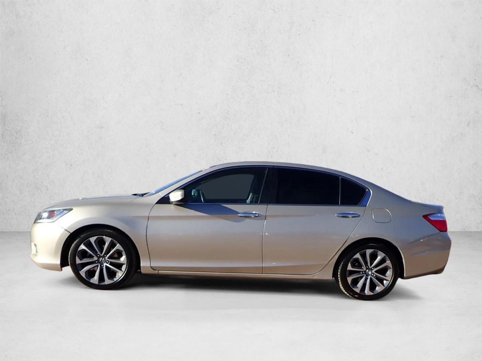 2015 Honda Accord Sport photo 2