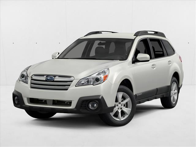 2013 Subaru Outback Premium's photo