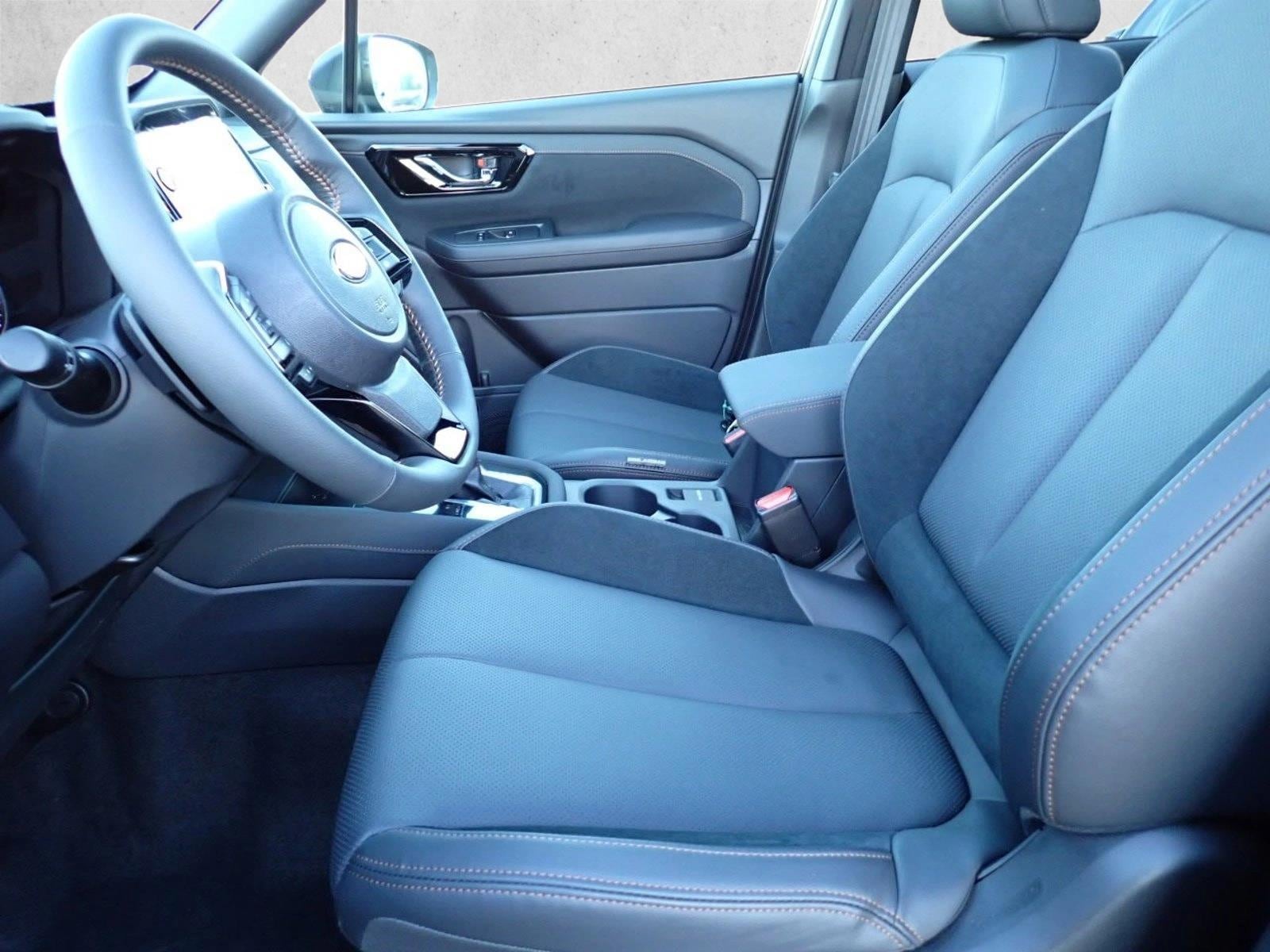 2025 Subaru Forester Touring - Photo 13