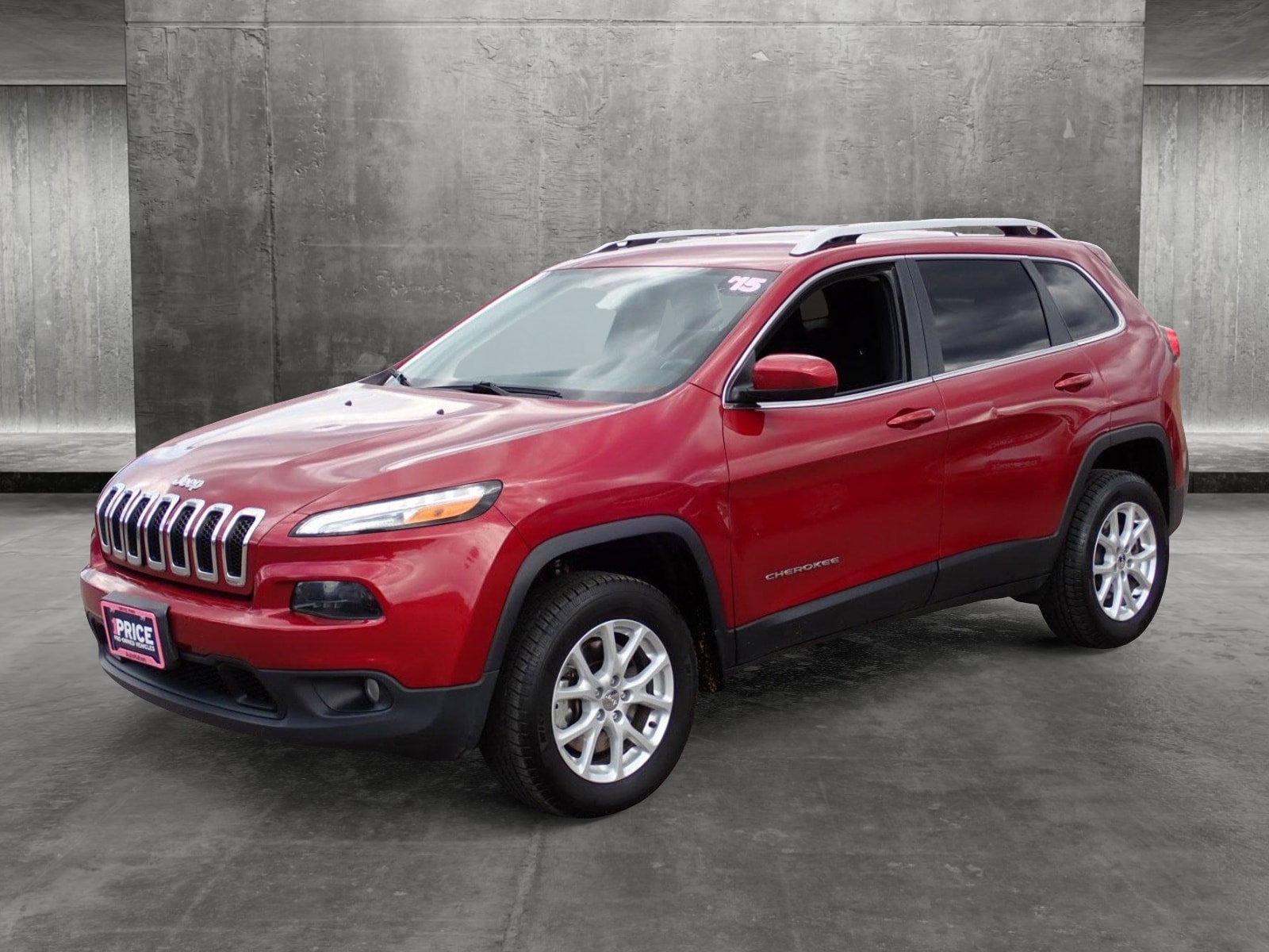 Used 2015 Jeep Cherokee Latitude with VIN 1C4PJMCS1FW668461 for sale in Centennial, CO