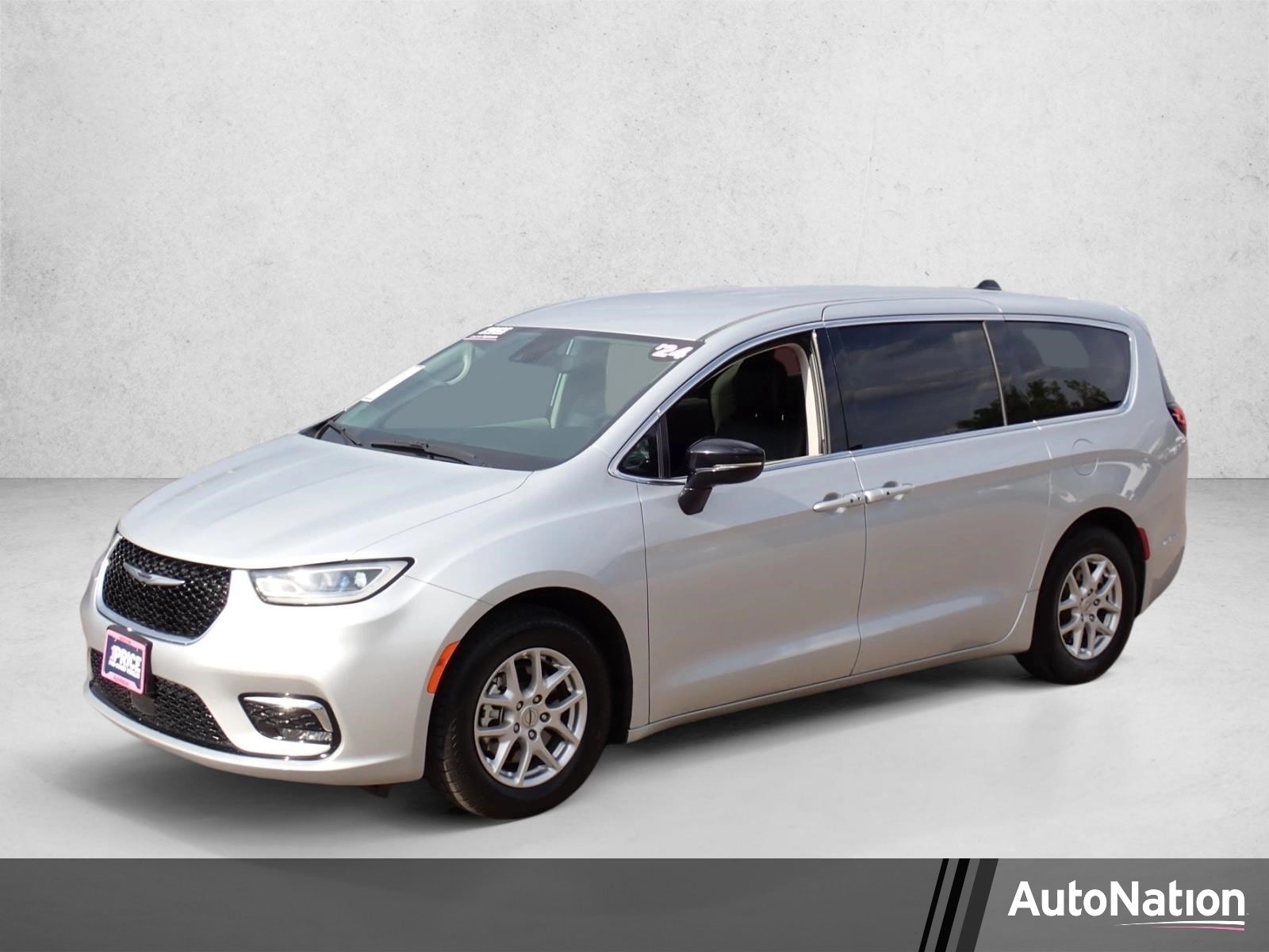 2024 Chrysler Pacifica