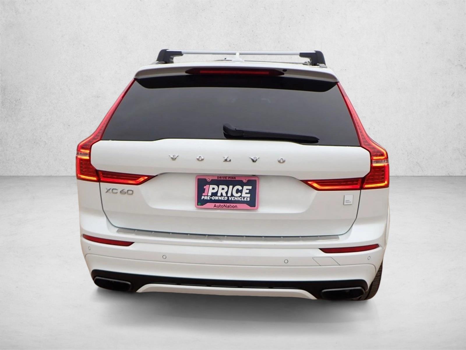 2021 Volvo XC60 Recharge Hybrid Polestar photo 2